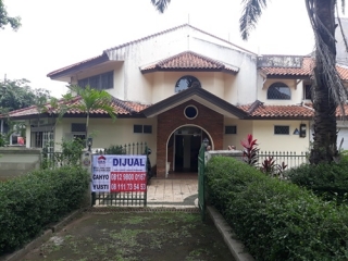 Dijual Rumah di Kebayoran Lama Utara 