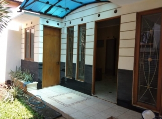 Dijual Rumah Strategis Belakang GS Jatibening