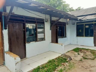 Dijual Kontrakan 7 Pintu Butuh Renovasi 
