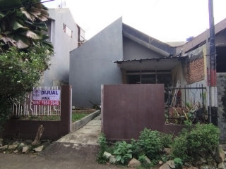 Dijual Rumah Lama dalam Perumahan 