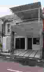 Dijual Rumah 2 Lantai Siap Huni Di Komp Jatinegara Baru