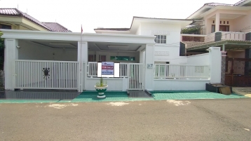 Rumah Cantik Full Renov di Jagakarsa 