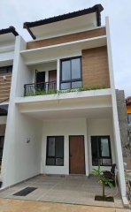 Rumah Indeen Di Pejaten Jak Sel